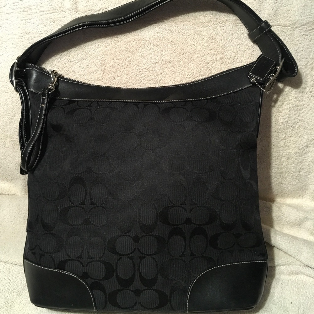 Coach Chelsea Signature Canvas Leather Trim Duffle Shoulder Bag ✅Offers Welcome